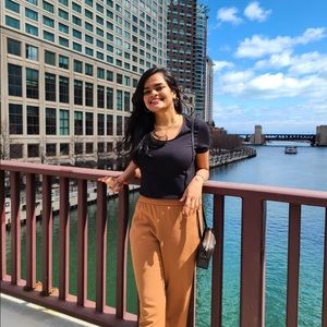 Meet your Posher, Priyanka